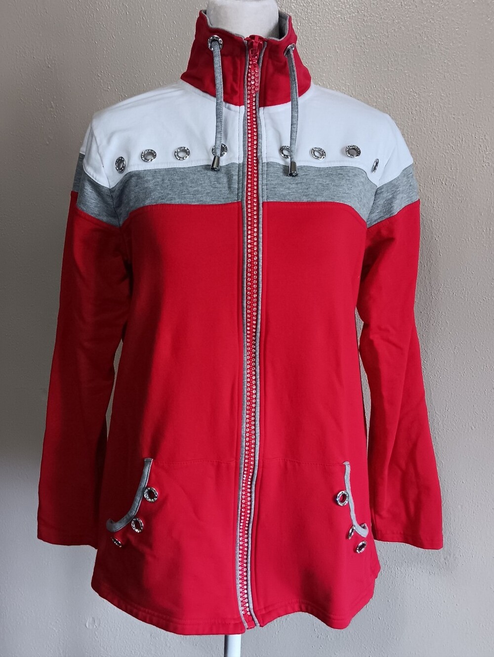 Quacker Factory Full Zip Jacket, Decorated Rhinestone Red White Sz. Small